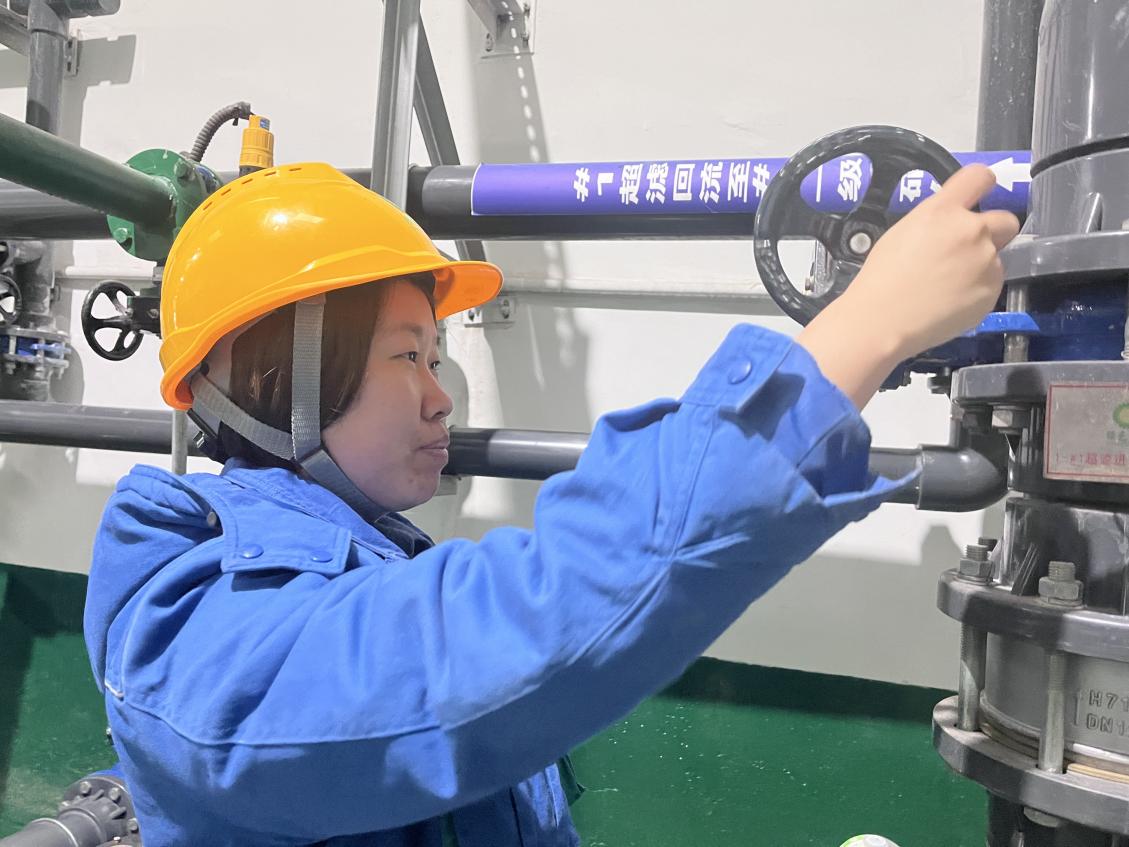 mg冰球突破奢华版(试玩)官方网站