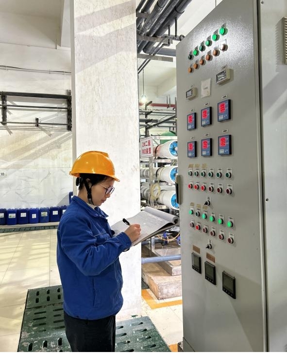 mg冰球突破奢华版(试玩)官方网站