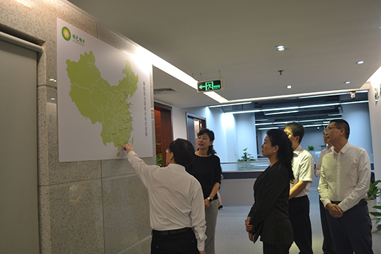 广东省和深圳市总工会辅导到mg冰球突破豪华版集团调研工会工作