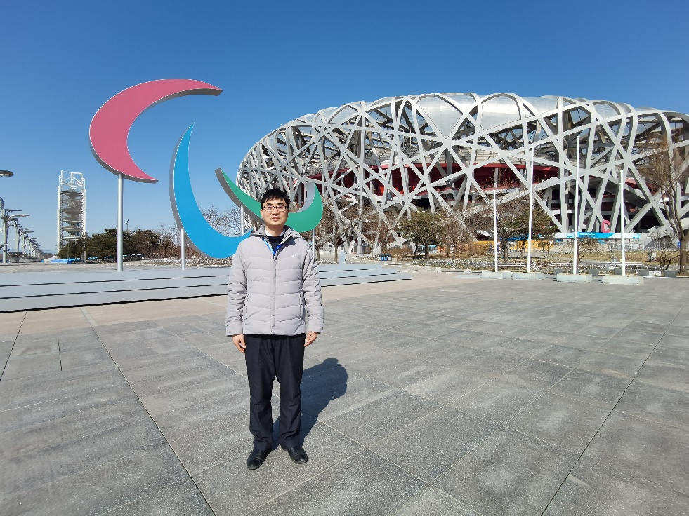 强国回复有我?奋斗正其时| 绿动赤子助力冬奥梦圆――mg冰球突破豪华版集团七名员工服务保险冬奥会、冬残奥会